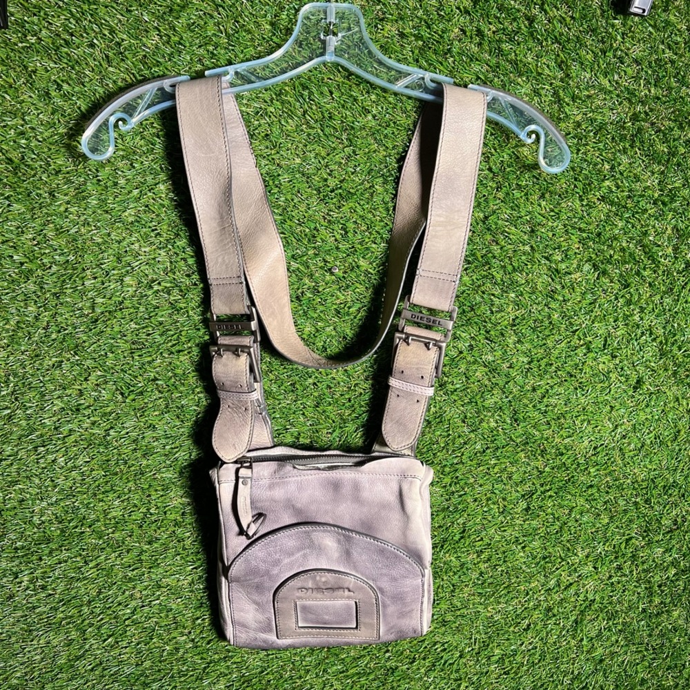 Diesel Leather Crossbody Chest‎ Harness Bag Distressed Grey Lavender Y2K